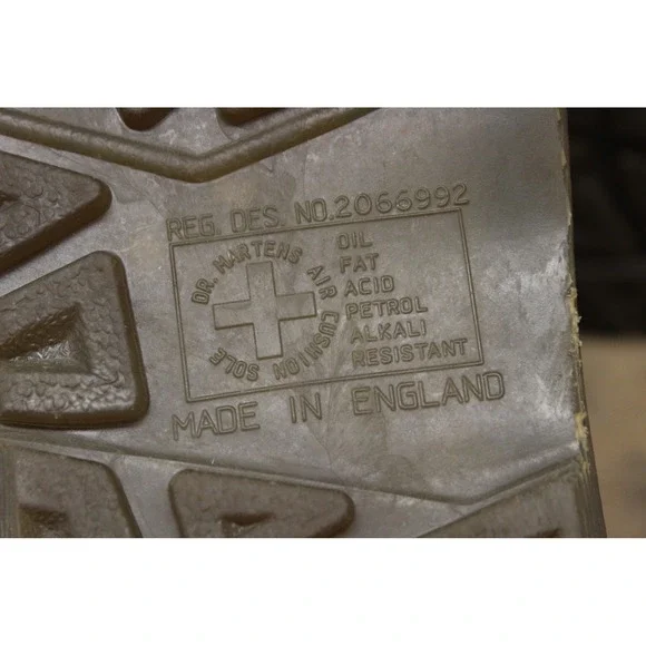 Dr.‎ Martens Unisex Leather Criss Cross Slip On Slide Sandals Vintage Size 8